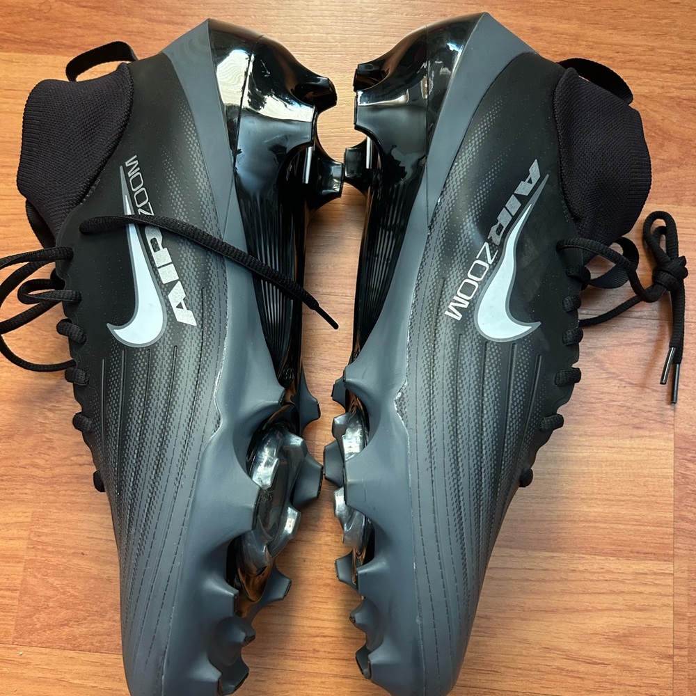 Nike Men’s vapor pro black cleats